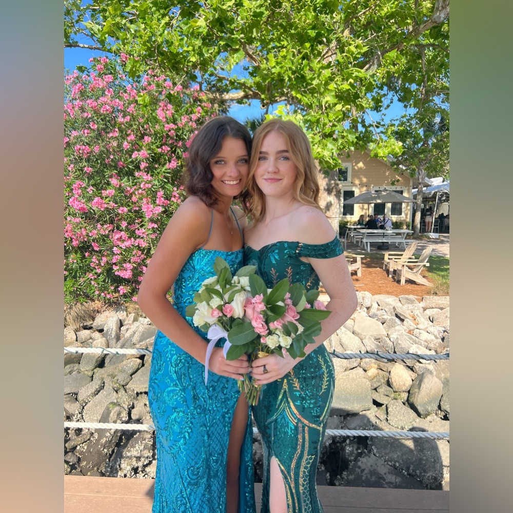 stunning aqua prom dress